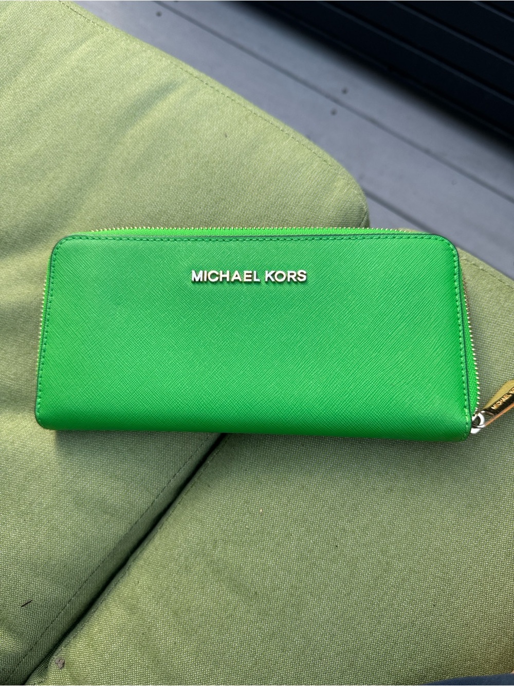 Michael Kors Bright Green Zip Wallet with Gold Logo